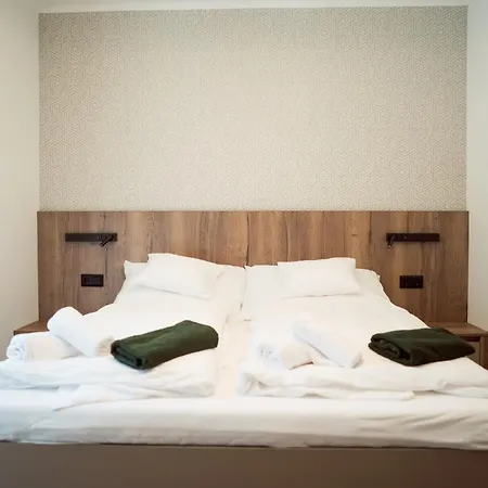 áprili Badacsonytomaj