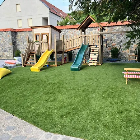 áprili * Badacsonytomaj