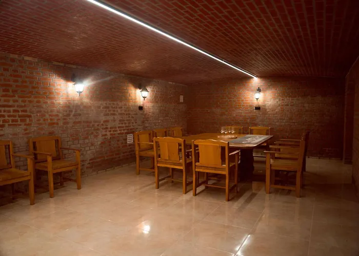 áprili Villa Badacsonytomaj